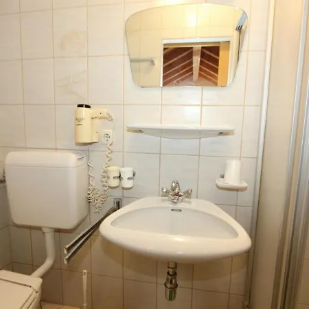 Quaint In L Ngenfeld With Sauna * Huben (Imst)